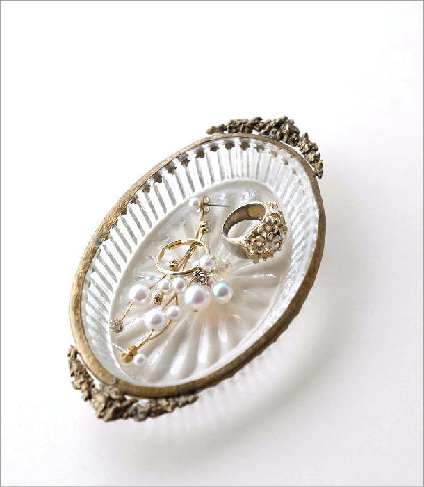 ブラスとガラスの小さなトレー(1)