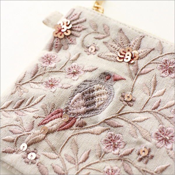 ティッシュポーチ 刺繍 おしゃれ かわいい 花鳥柄 小物入れ ティッシュ