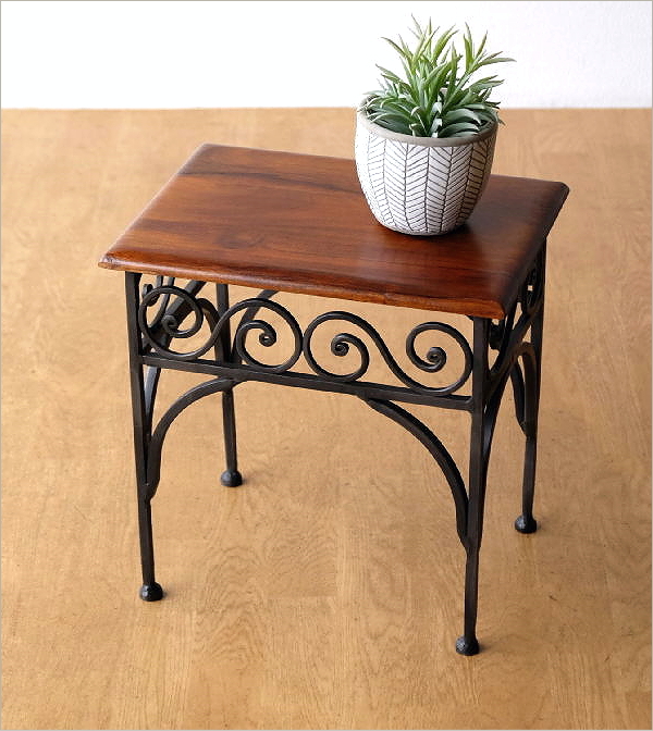 アイアンとアカシアのネストテーブル Ｓ(4)