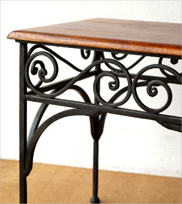 アイアンとアカシアのネストテーブル M(3)