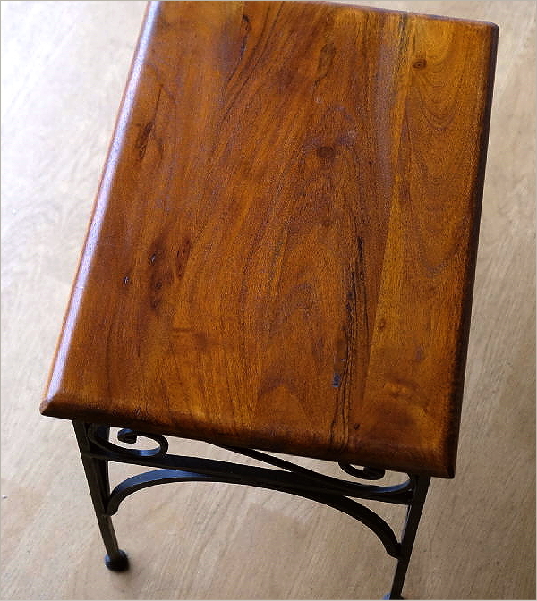 アイアンとアカシアのネストテーブル M(4)