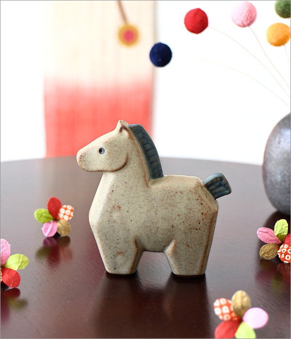 藤巻志邦 備前焼 午置物 馬 ウマ 細工物 縁起物 動物 陶彫 オブジェクト 藤巻志邦 備前焼 午置物 馬 ウマ 細工物 縁起物 動物 陶彫