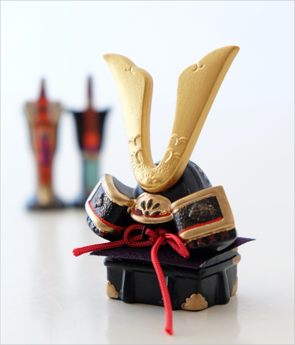 錦彩 段飾り出世兜(2)