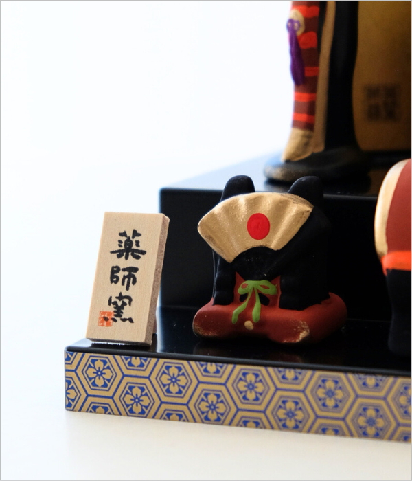 錦彩 段飾り出世兜(3)