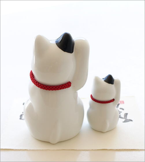 招き猫 おしゃれ 置物 オブジェ 陶磁器 かわいい ネコ 手のひらサイズ