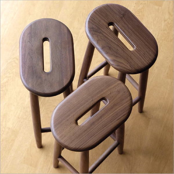【シュナ】Ritzwell C-LINE スツール ウォルナット C-LINE（シーライン）｜Chairs｜Stool / Ottoman｜Ritzwell（リッツ