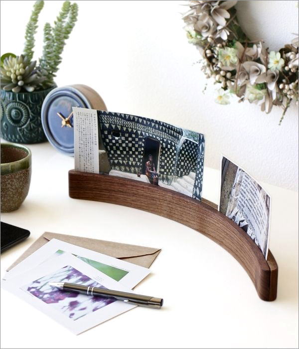 カーブカードスタンド ウォルナット(1)