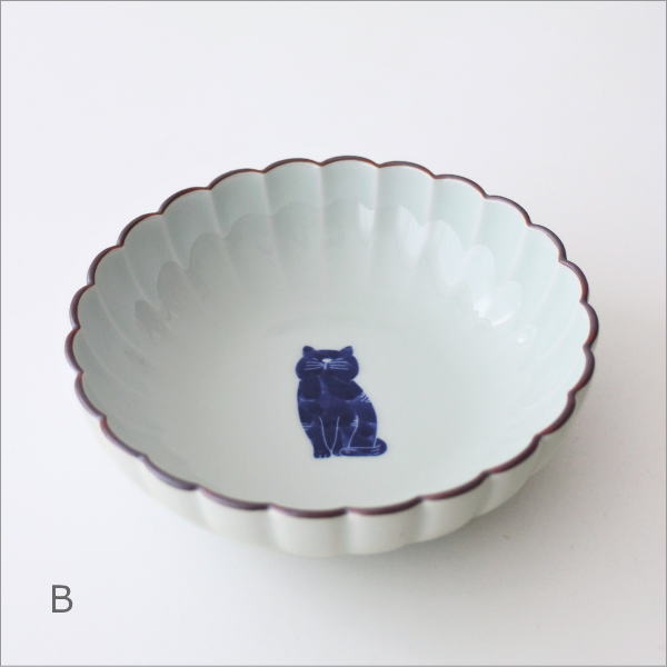 小鉢 とんすい 波佐見焼 日本製 磁器 14cm 猫 呉須 和風 菊割皿 鍋