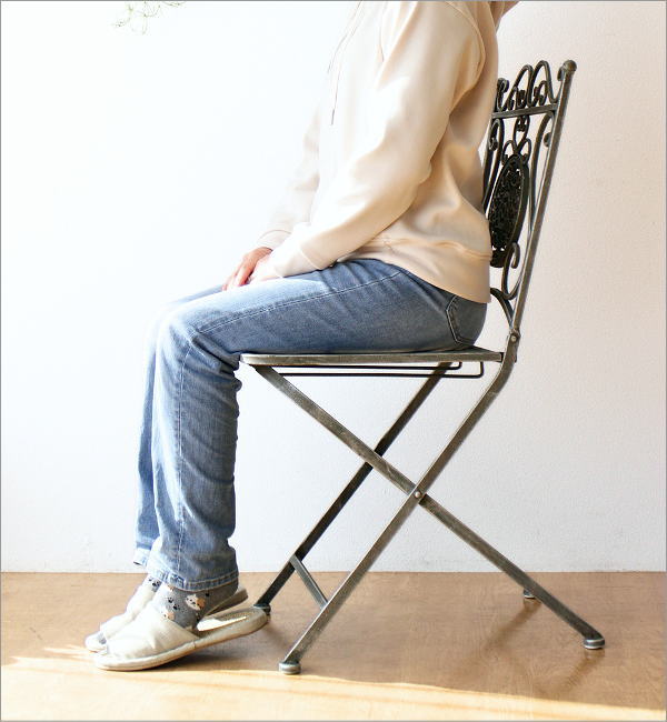ヴィンテージ　折りたたみアイアンチェア　ガーデンチェア　雰囲気○ 1〜3脚あり ガーデンチェア アイアン おしゃれ 折りたたみ 屋外 一人掛け 椅子