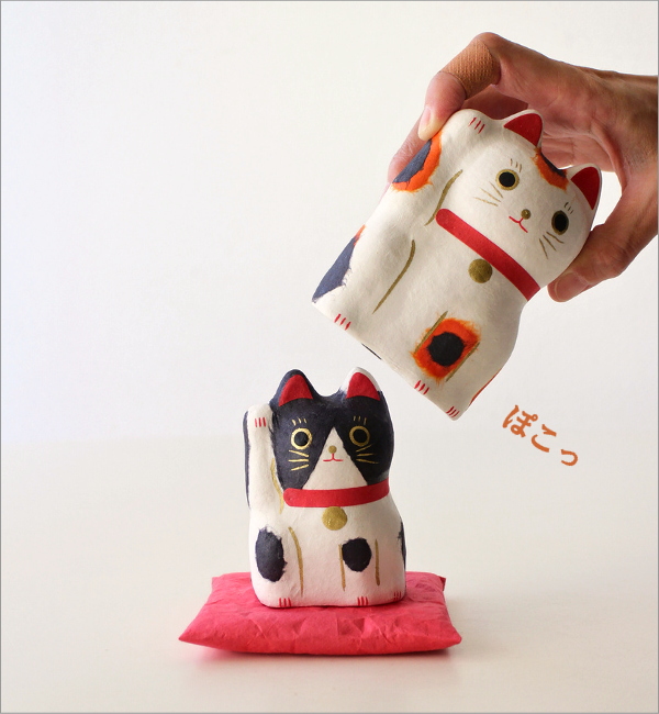 張子　招き猫の置物 約30cm Vintage Japanese Folk Art: 招き猫(特大) / 豊岡招き猫