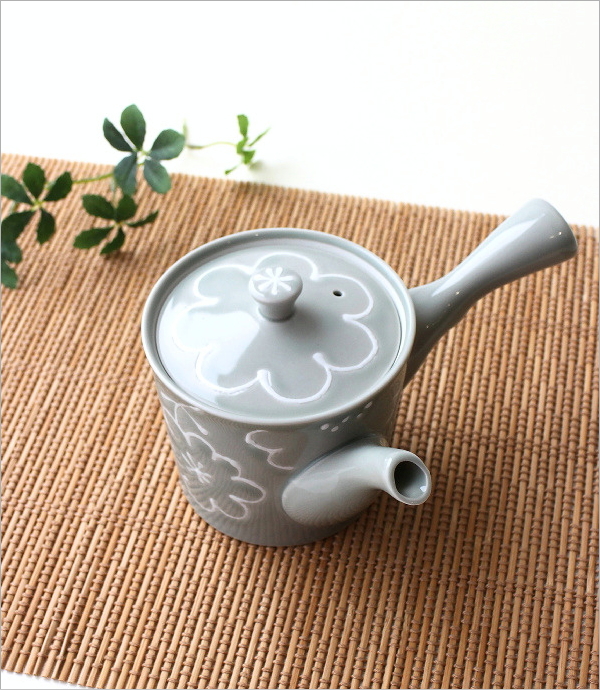 急須 波佐見焼 日本製 磁器 茶こし付き 花柄 和モダン 360ml 横手