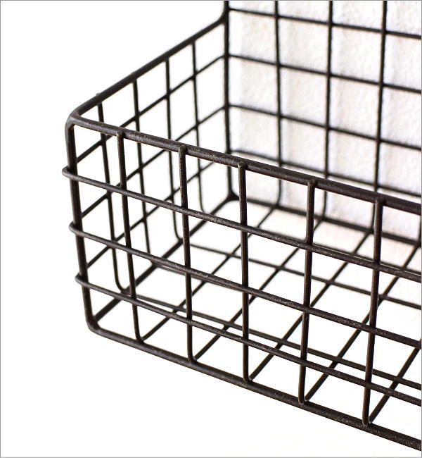 アイアンメッシュの壁掛けラック(2)