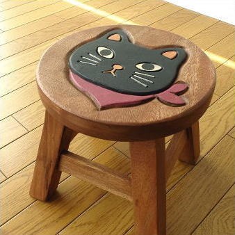 子供椅子 スカーフ黒ネコさん