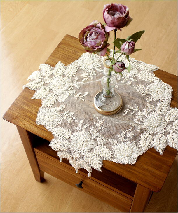 テーブルランナー おしゃれ テーブルセンター 花柄 エレガント レース