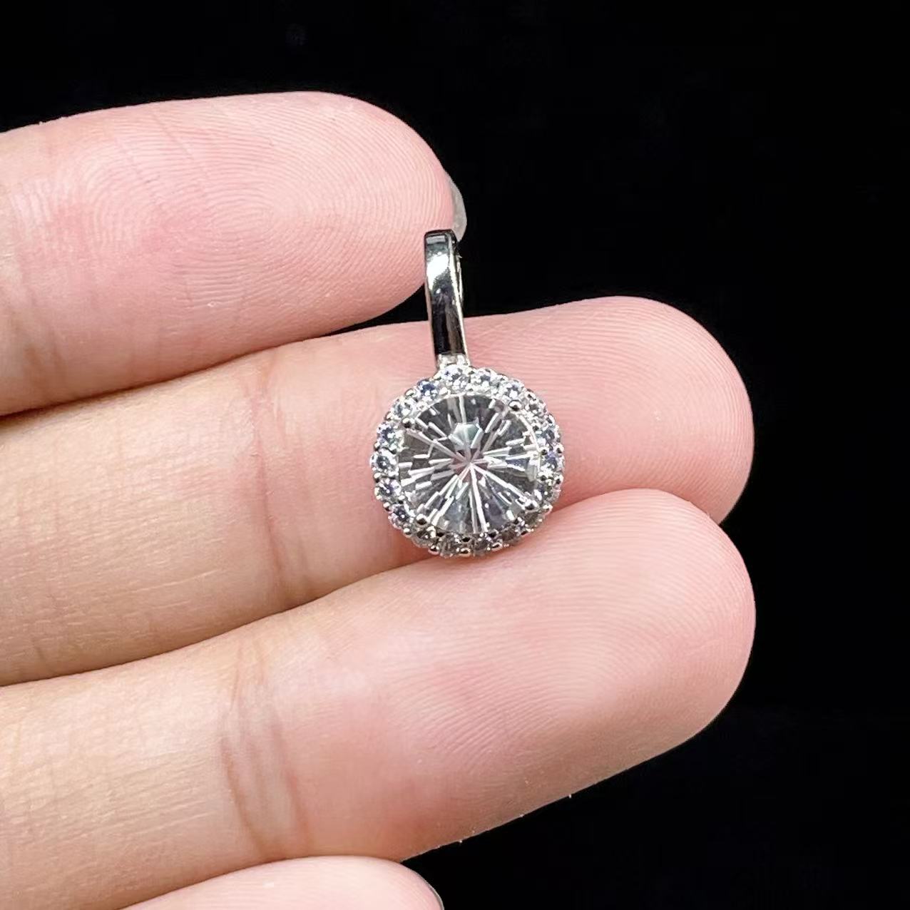 Yahoo! Yahoo!ショッピング(ヤフー ショッピング)PROME 天然石 一点物・特別仕様品・水晶・ブラジル産・SILVER925製・ペンダントトップ・シルバー・【金属アレルギー対応】・v56464