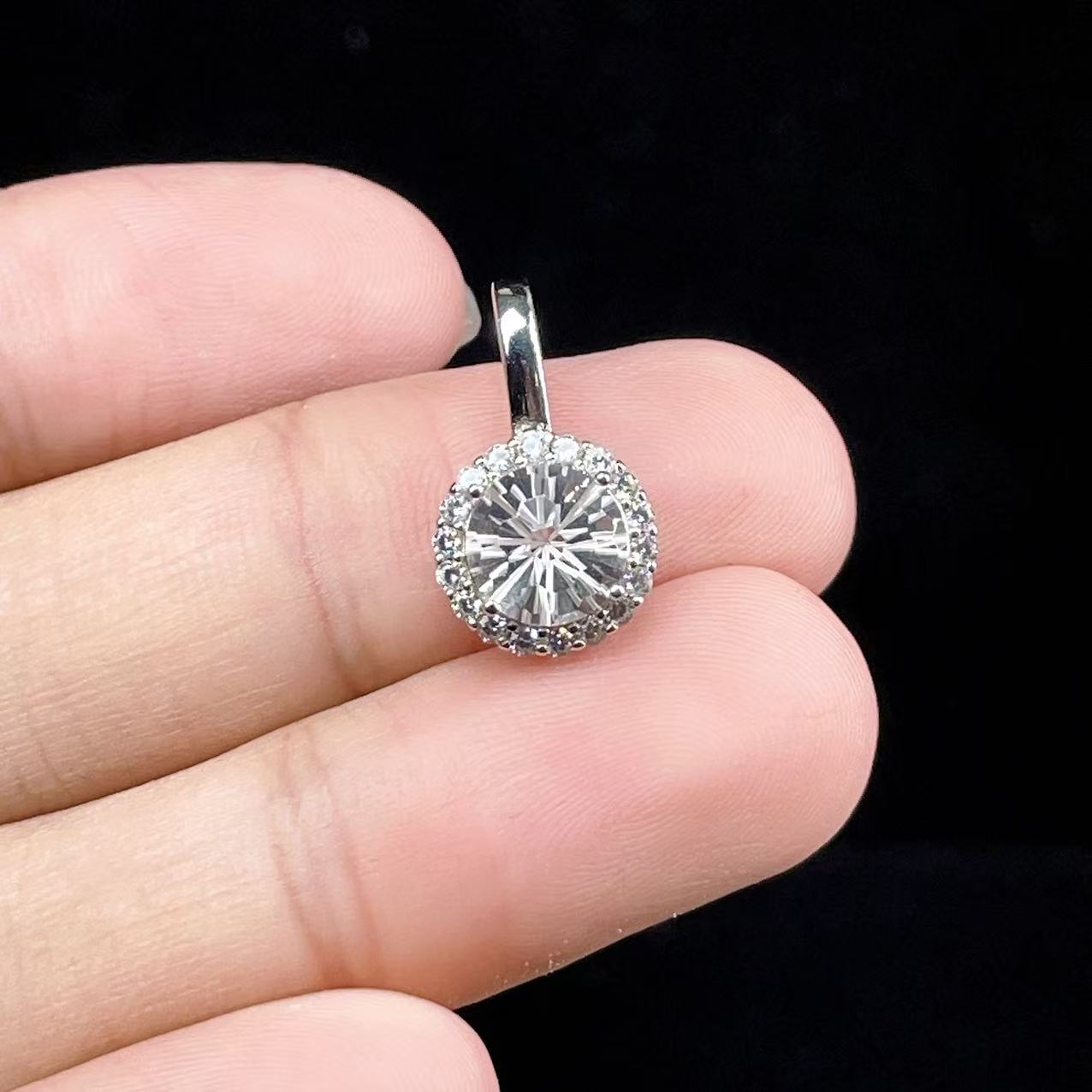 Yahoo! Yahoo!ショッピング(ヤフー ショッピング)PROME 天然石 一点物・特別仕様品・水晶・ブラジル産・SILVER925製・ペンダントトップ・シルバー・【金属アレルギー対応】・v56465