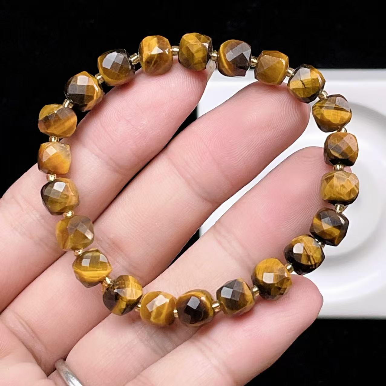 Yahoo! Yahoo!ショッピング(ヤフー ショッピング)PROME 天然石 【一点物】高品質・イエロータイガーアイ・多面カット・南アフリカ産・レディース・金運・魔除け・ブレスレットV57320