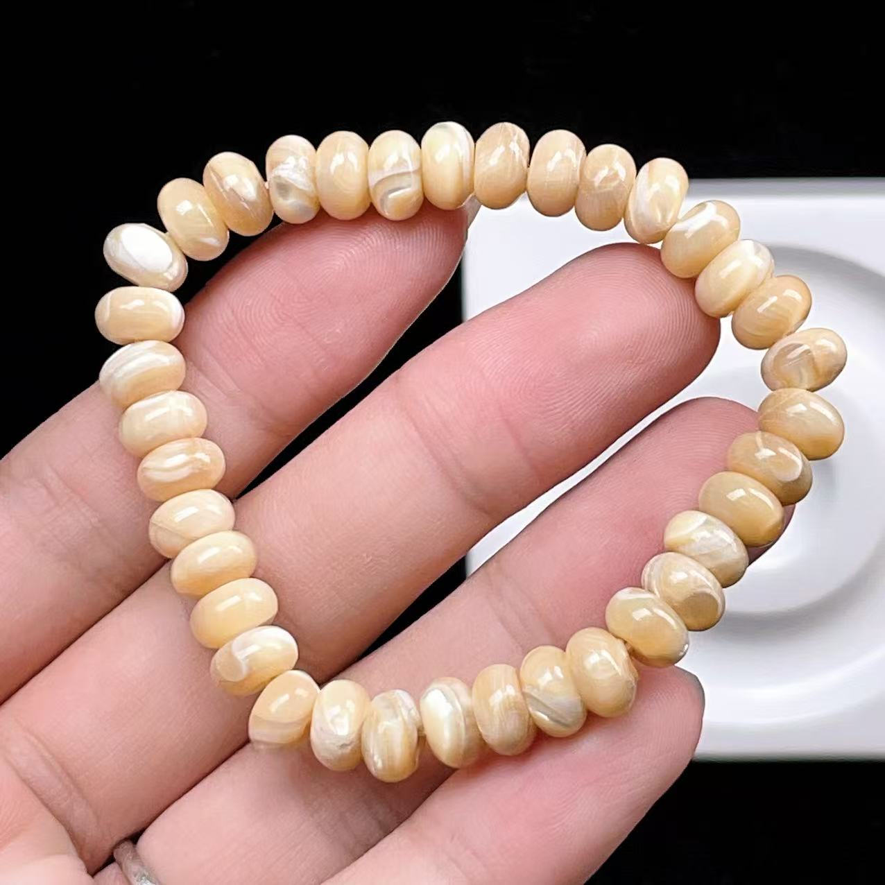 PROME 天然石 【一点物】高品質 マザーオブパール ブレスレット