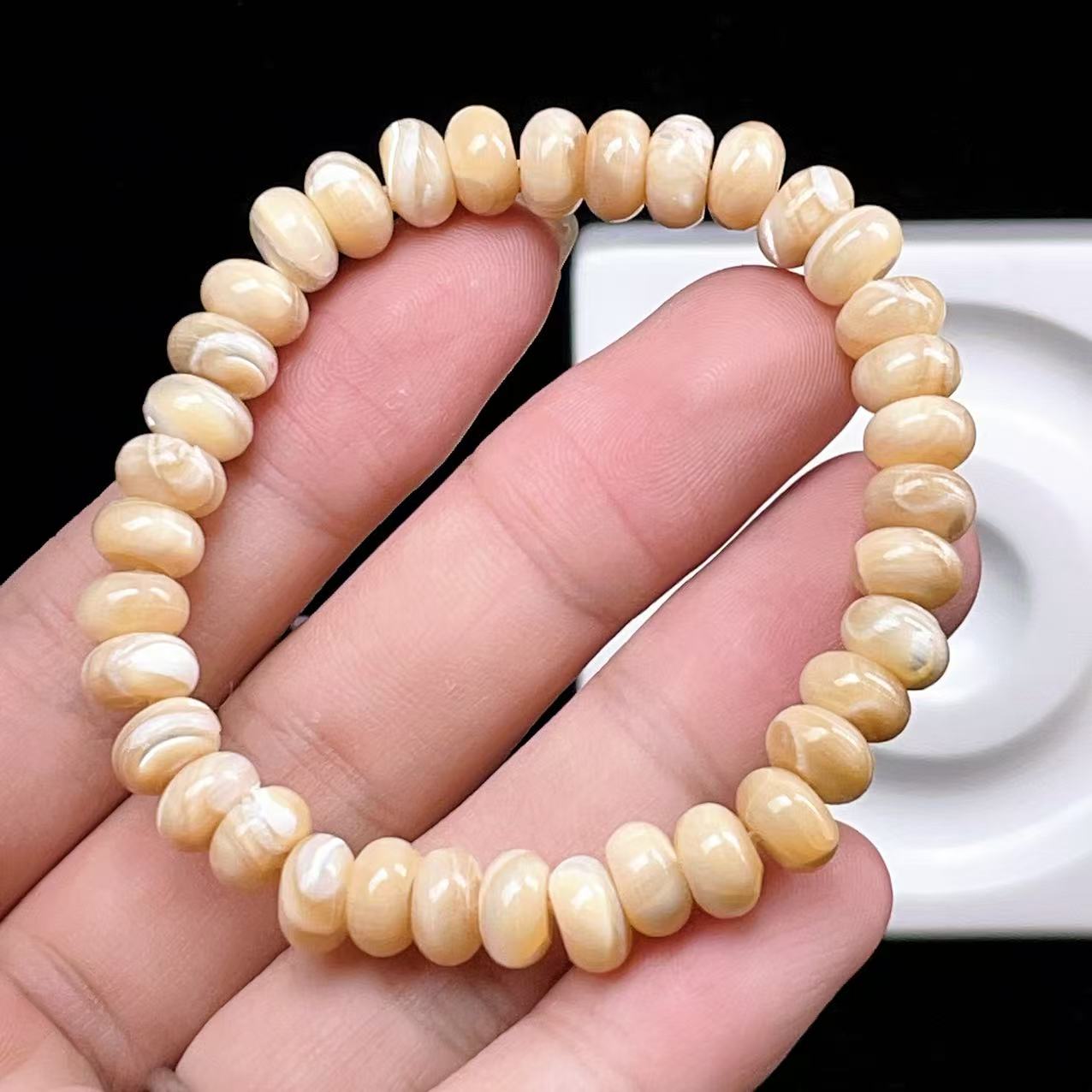 Yahoo! Yahoo!ショッピング(ヤフー ショッピング)PROME 天然石 【一点物】高品質 マザーオブパール ブレスレット クリームカラー 天然シェル 癒し系 レディース パワーストーン　v57420