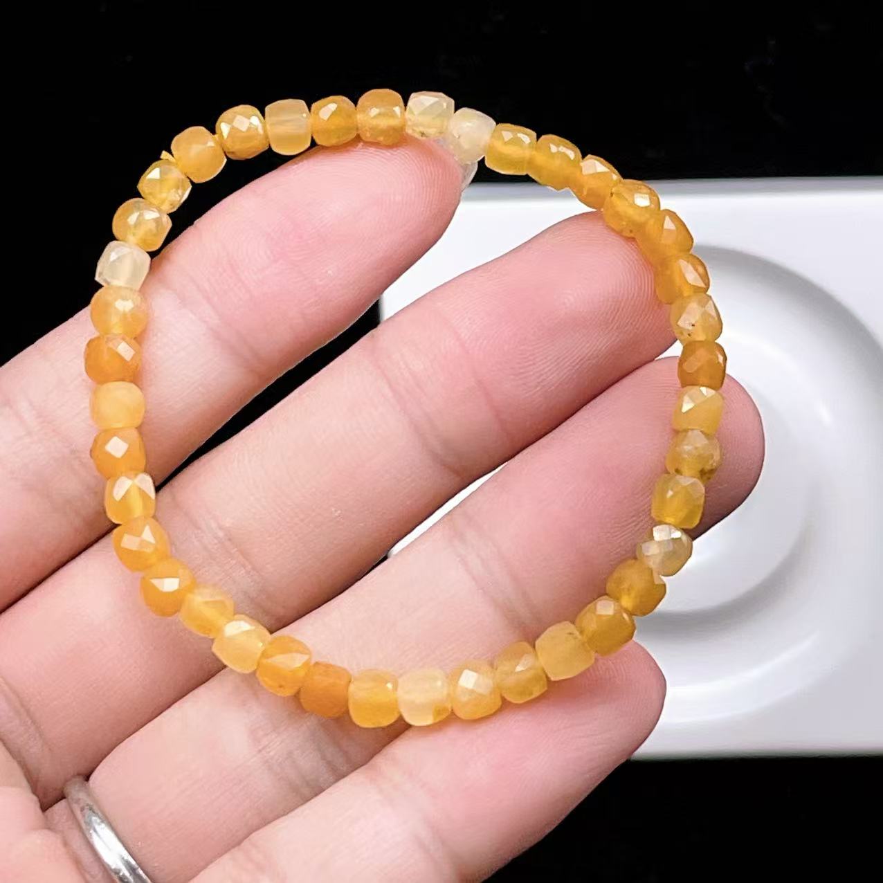 Yahoo! Yahoo!ショッピング(ヤフー ショッピング)PROME 天然石 【一点物】高品質 イエローオパール ブレスレット カット入り 明るい運気 開運 パワーストーン レディース プレゼント　v57436