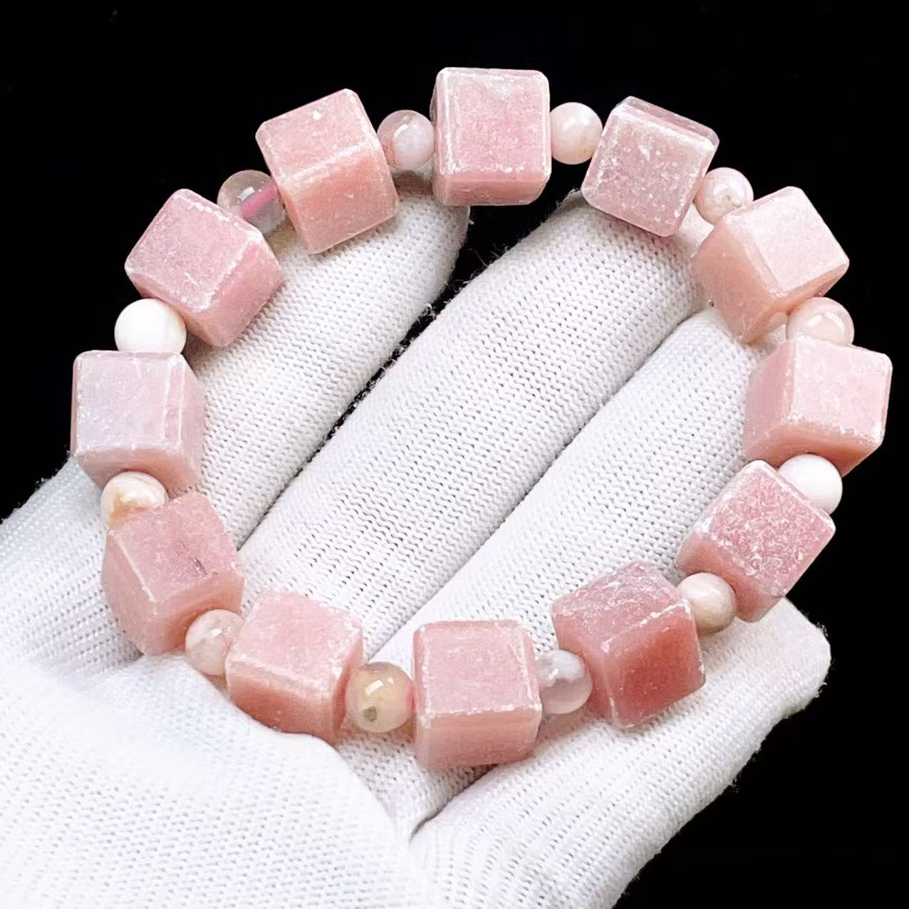 Yahoo! Yahoo!ショッピング(ヤフー ショッピング)PROME 天然石【一点物】ピンクタルクキューブ 中国産 × 桜瑪瑙 マダガスカル産・ブレスレット・ v57525