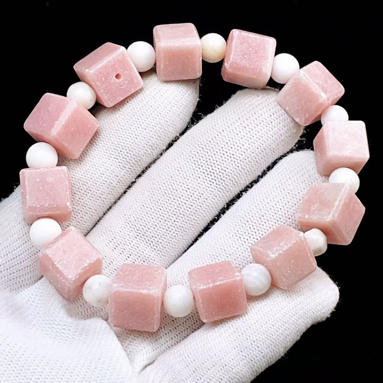 Yahoo! Yahoo!ショッピング(ヤフー ショッピング)PROME 天然石【一点物】ピンクタルクキューブ 中国産 × 桜瑪瑙 マダガスカル産・ブレスレット・ v57526