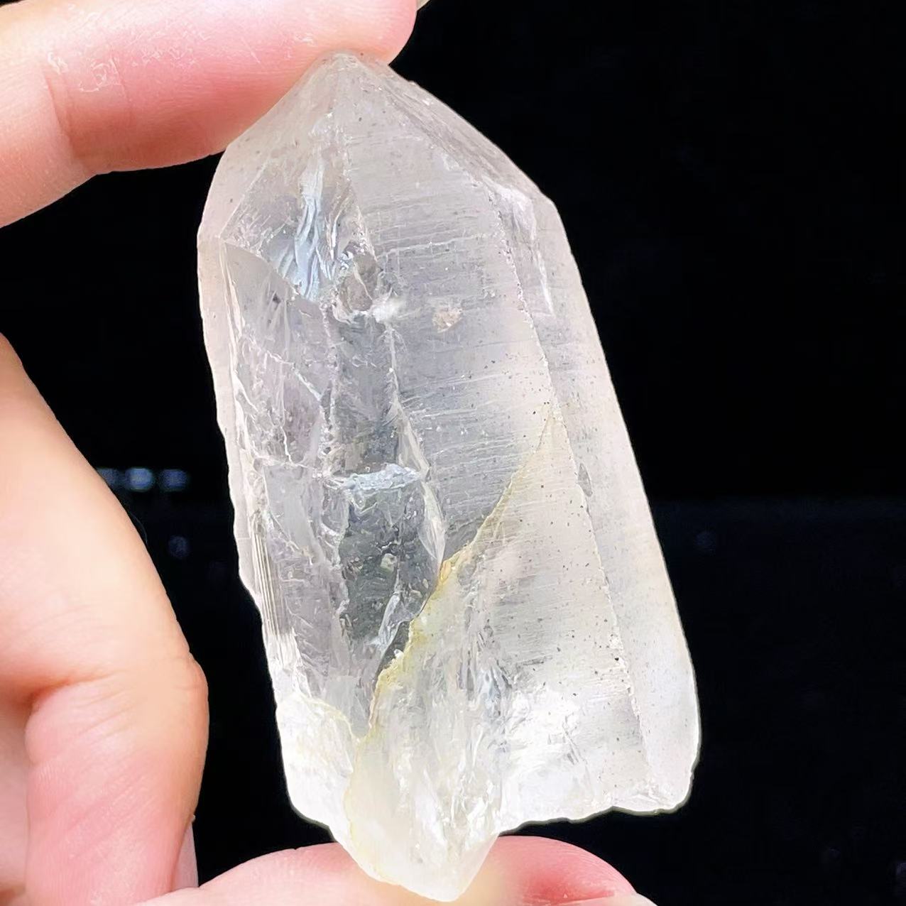 Yahoo! Yahoo!ショッピング(ヤフー ショッピング)PROME 天然石【一点物】水晶・クリスタルクォーツ・原石・強い浄化力・空間浄化・開運・精神安定・インド産・浄化用原石・置物・ v58066