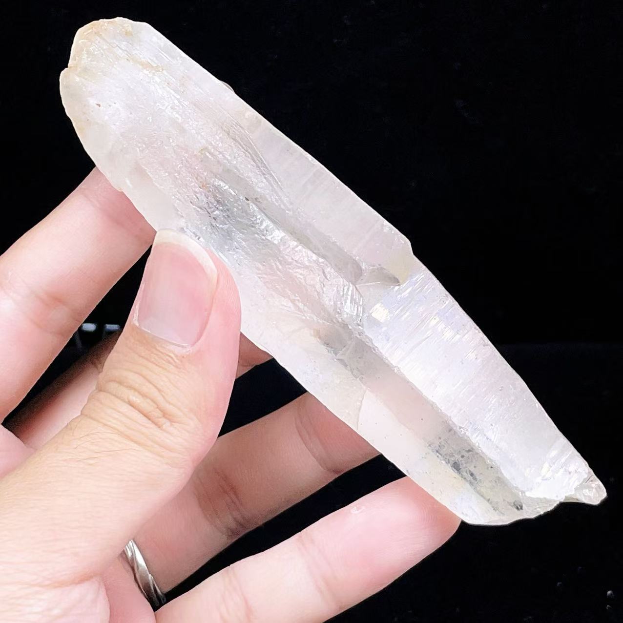 Yahoo! Yahoo!ショッピング(ヤフー ショッピング)PROME 天然石【一点物】水晶・クリスタルクォーツ・原石・強い浄化力・空間浄化・開運・精神安定・インド産・浄化用原石・置物・ v58070