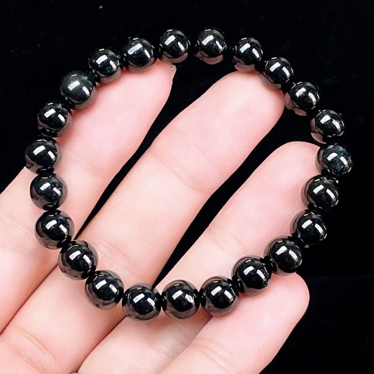 Yahoo! Yahoo!ショッピング(ヤフー ショッピング)PROME 天然石【一点物】高品質・ブラックヒスイ・黒翡翠・スターヒスイ・墨緑・微細な星状の輝き・魔除け・精神安定・ミャンマー産・ブレスレット v58511