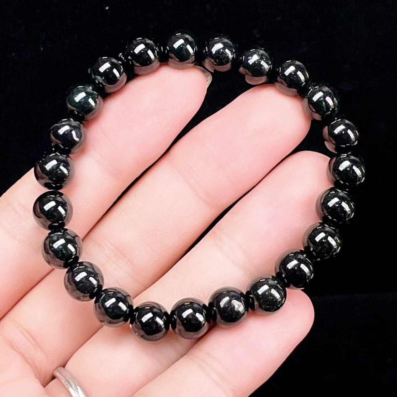 Yahoo! Yahoo!ショッピング(ヤフー ショッピング)PROME 天然石【一点物】高品質・ブラックヒスイ・黒翡翠・スターヒスイ・墨緑・微細な星状の輝き・魔除け・精神安定・ミャンマー産・ブレスレット v58515