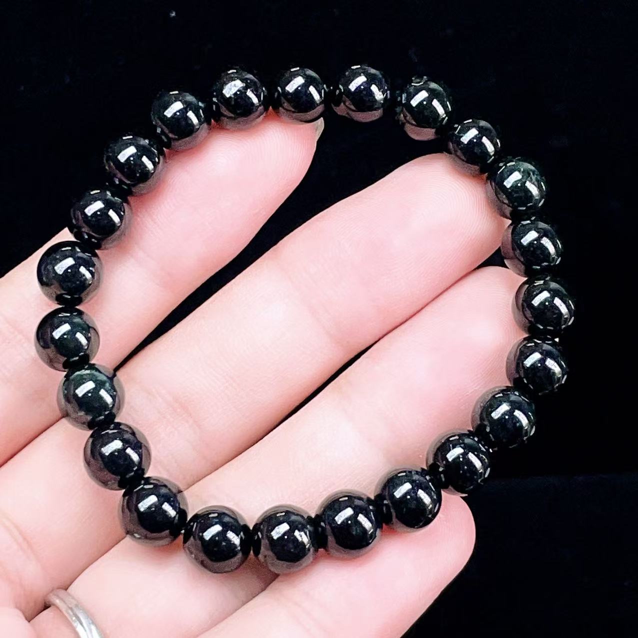 Yahoo! Yahoo!ショッピング(ヤフー ショッピング)PROME 天然石【一点物】高品質・ブラックヒスイ・黒翡翠・スターヒスイ・墨緑・微細な星状の輝き・魔除け・精神安定・ミャンマー産・ブレスレット v58516