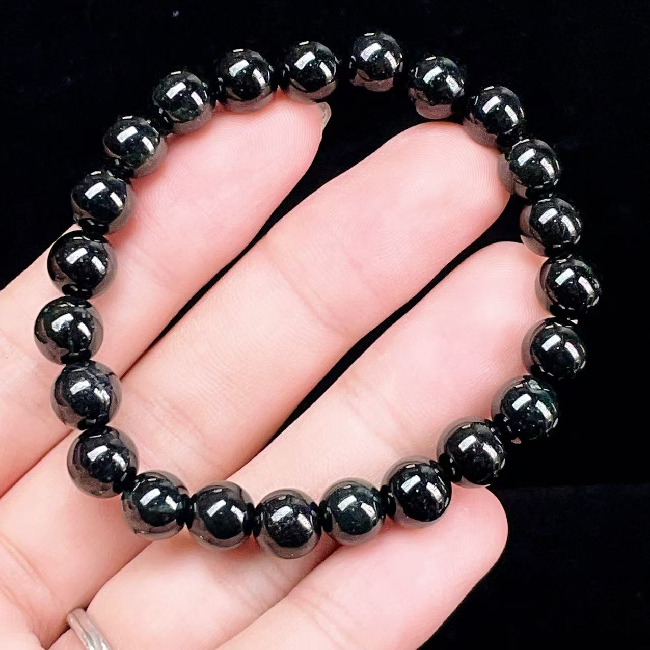 Yahoo! Yahoo!ショッピング(ヤフー ショッピング)PROME 天然石【一点物】高品質・ブラックヒスイ・黒翡翠・スターヒスイ・墨緑・微細な星状の輝き・魔除け・精神安定・ミャンマー産・ブレスレット v58523