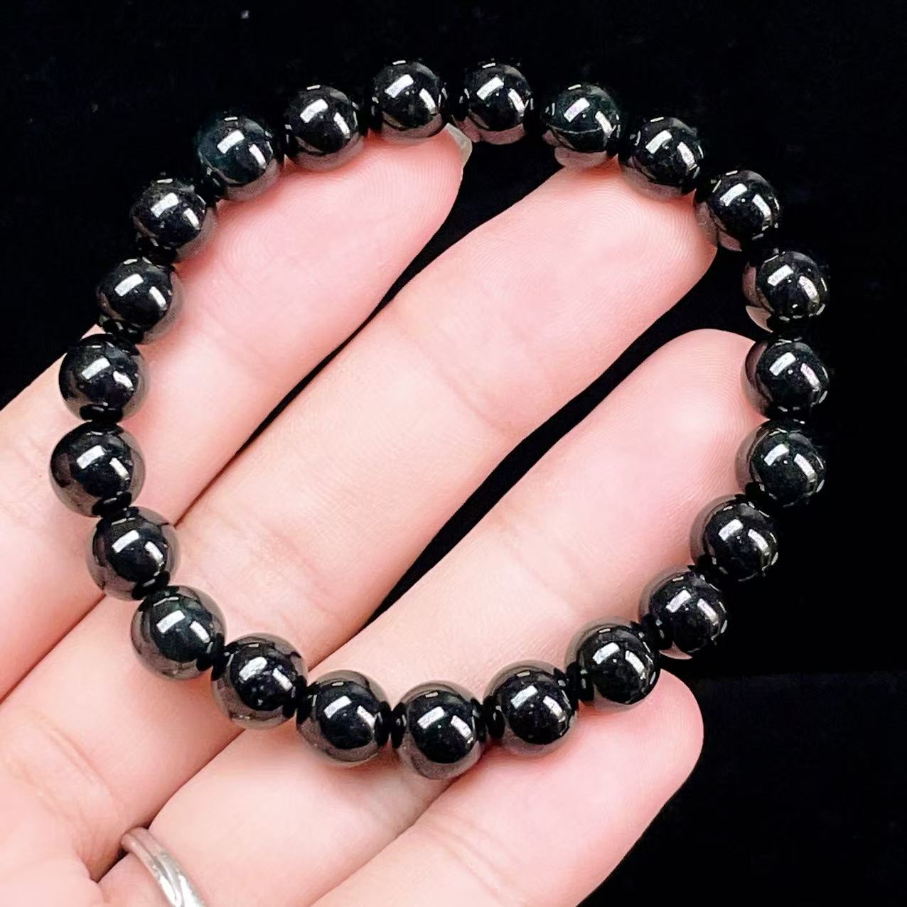 Yahoo! Yahoo!ショッピング(ヤフー ショッピング)PROME 天然石【一点物】高品質・ブラックヒスイ・黒翡翠・スターヒスイ・墨緑・微細な星状の輝き・魔除け・精神安定・ミャンマー産・ブレスレット v58527