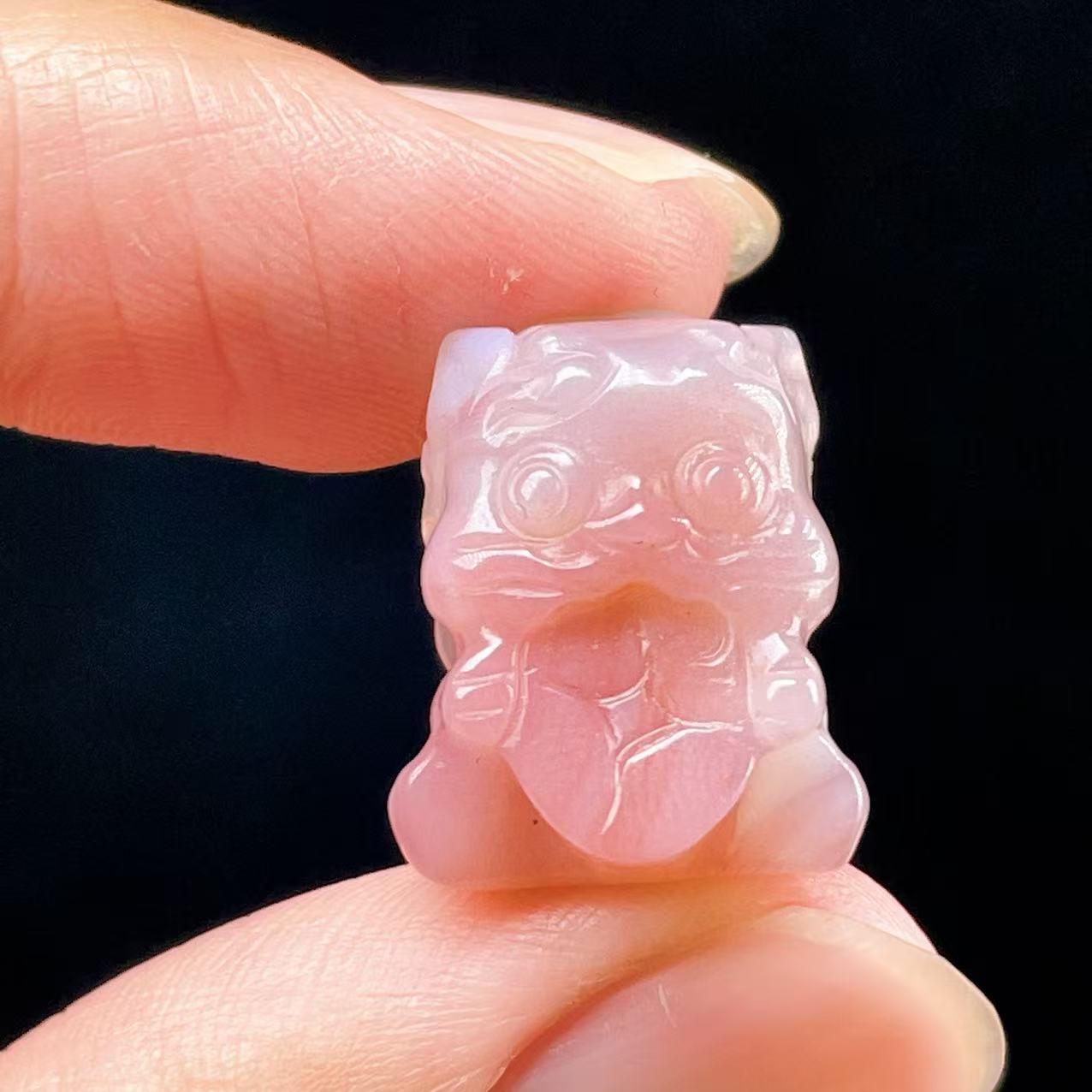 Yahoo! Yahoo!ショッピング(ヤフー ショッピング)PROME 天然石【一点物】高品質・ソルドソスアゲート・呑金獣・彫刻ビーズ・貫通穴あり・v59385