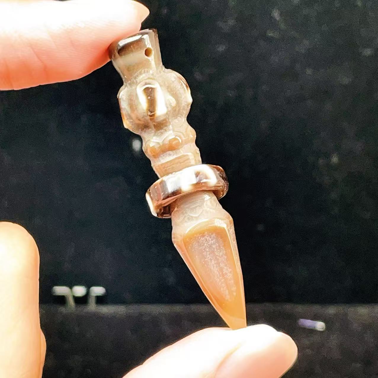 Yahoo! Yahoo!ショッピング(ヤフー ショッピング)PROME 天然石【一点物】高品質・藏伝の古法製作・チベット天珠・瑪瑙天珠・至純天珠・特別な浮き彫り加工・個性派デザイン素材 v59860