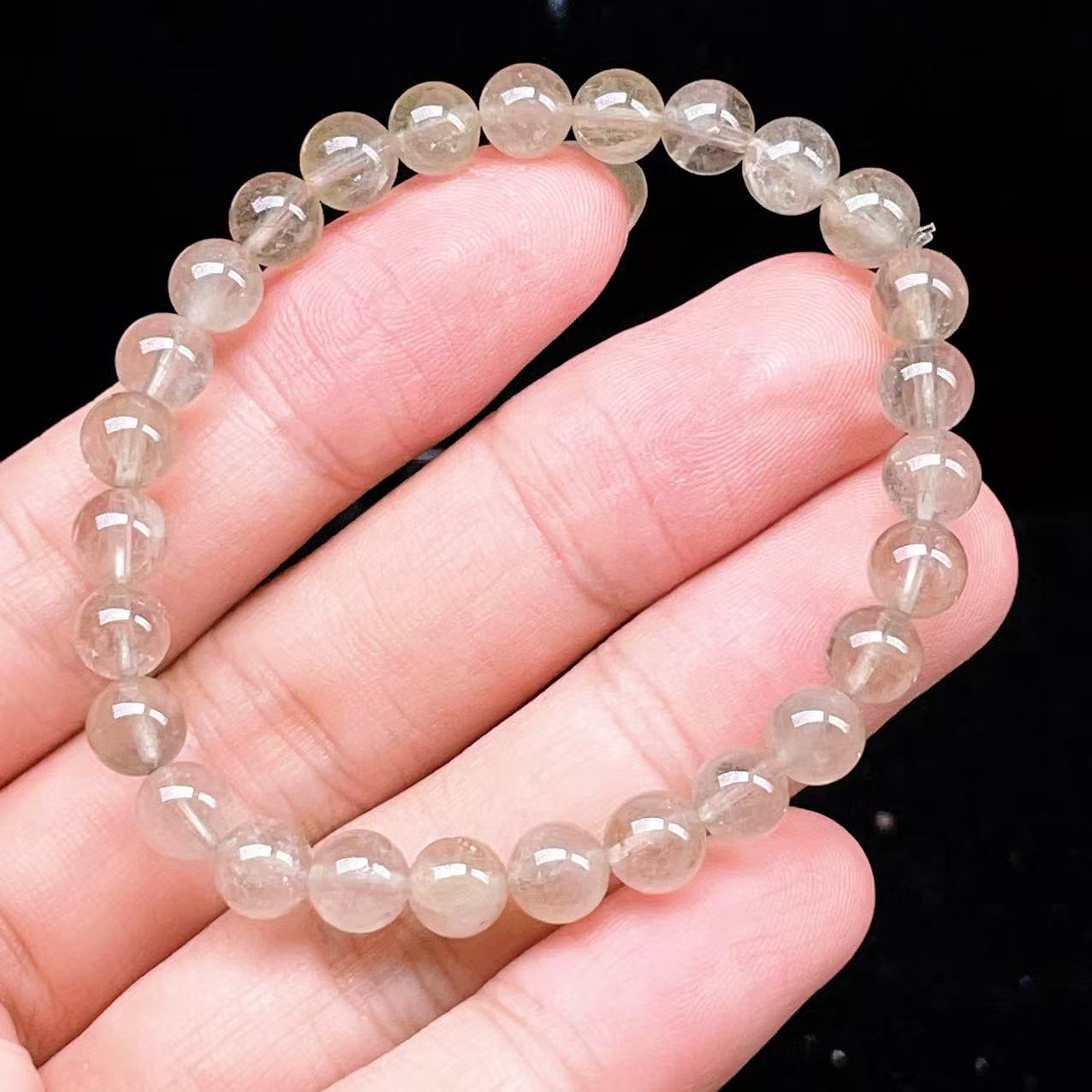 Yahoo! Yahoo!ショッピング(ヤフー ショッピング)PROME 天然石【一点物】希少色・希少鉱・繊細内包物・ラビットヘアールチルクォーツ・アンフィボールインクォーツ・ブラジル産・ブレスレット・v60152