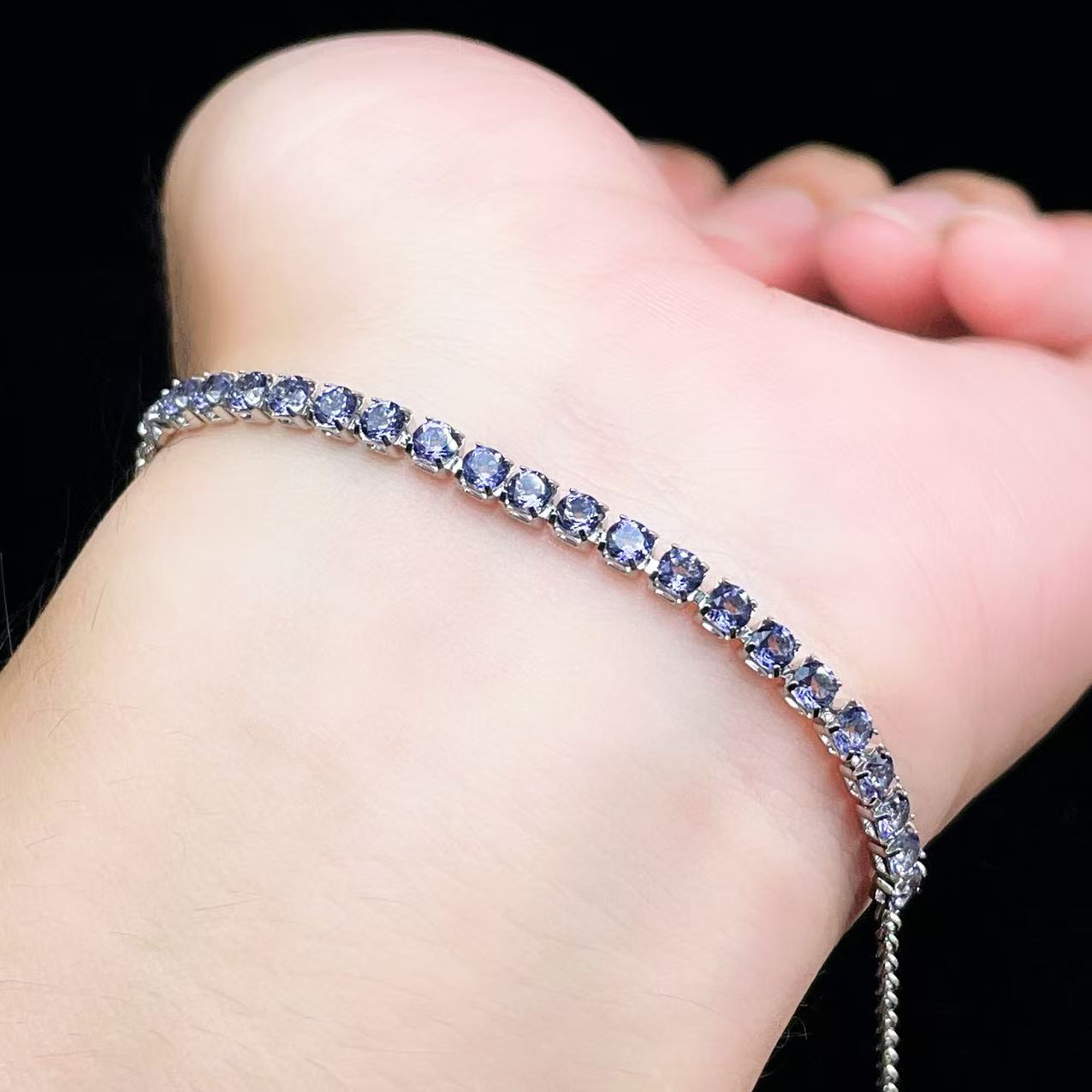 Yahoo! Yahoo!ショッピング(ヤフー ショッピング)PROME 天然石 特別仕様品・一点物・タンザナイト・白銅・フリーサイズ・「ブレスレット兼アンクレット 2WAYデザイン」v61109