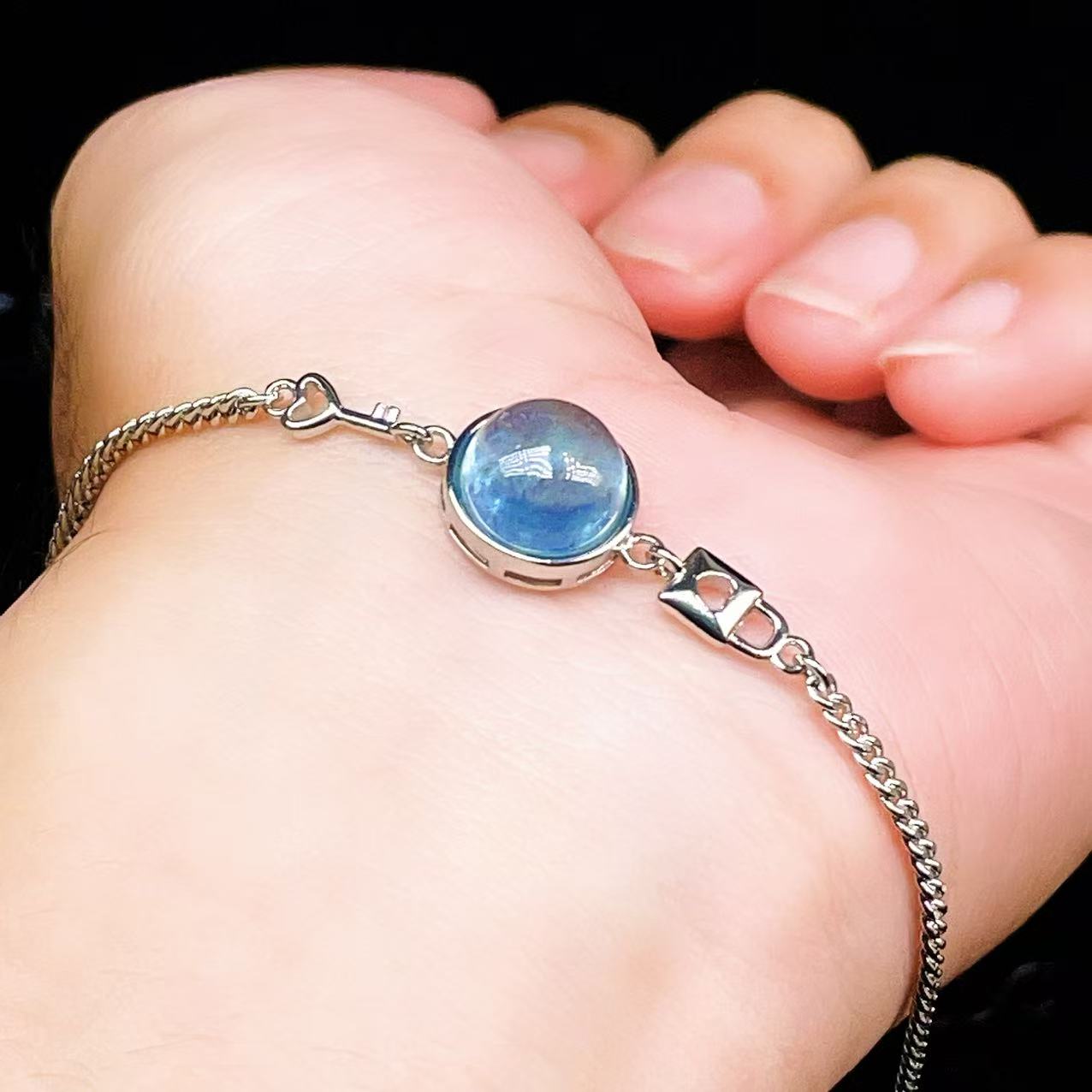 Yahoo! Yahoo!ショッピング(ヤフー ショッピング)PROME 天然石【一点物】特別仕様品・アクアマリン・白銅・フリーサイズ・「ブレスレット兼アンクレット 2WAYデザイン」v61364