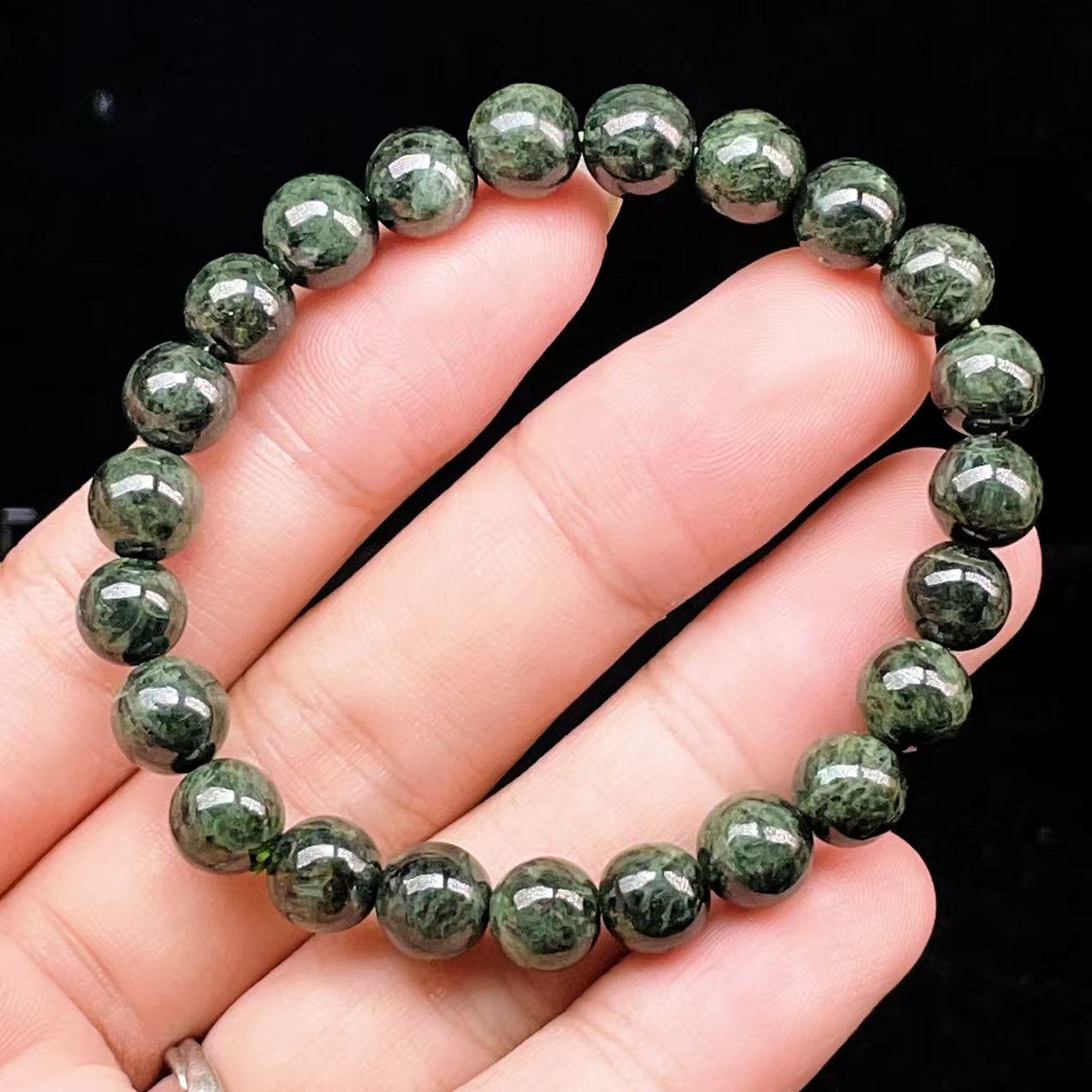 激レア！【一点物】希少 高品質 グリーンムーンストーン 11mm ブレスレット