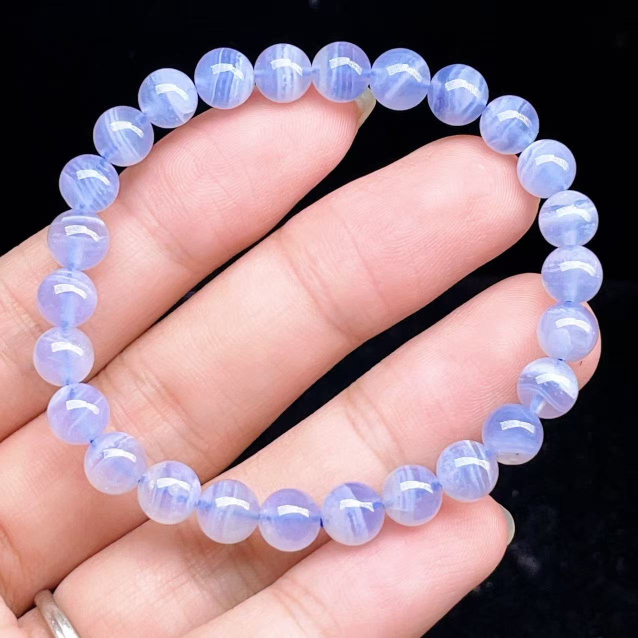 PROME 天然石【一点物】高品質・ブルーレースアゲート・空色縞瑪瑙・南アフリカ共和国産 ブレスレッ ...