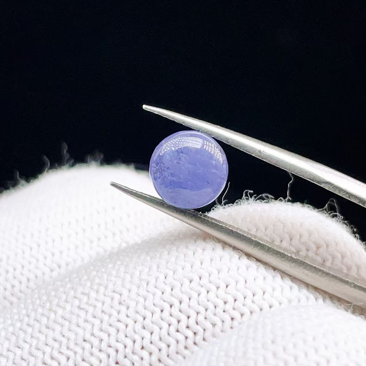 PROME 天然石【一点物】高品質・タンザナイト・タンザニア産・ルース・6x3mm±1mm・ V67948