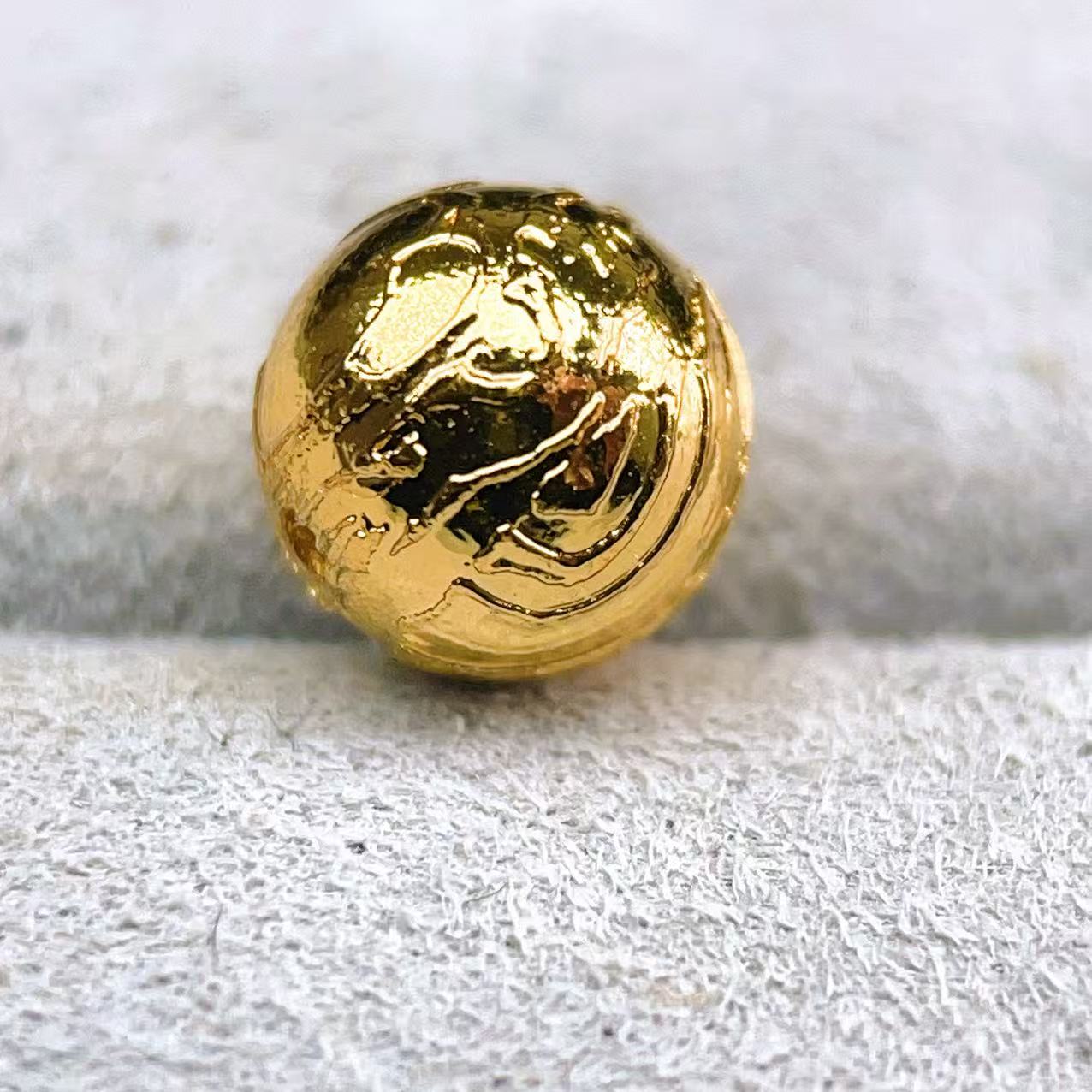 PROME 天然石 【一点物】高品質・鉄質隕石・メテオライト・粒売り・アルタイ産・6mm・貫通孔・【日本彩珠宝研究所鑑別済み】・V69004