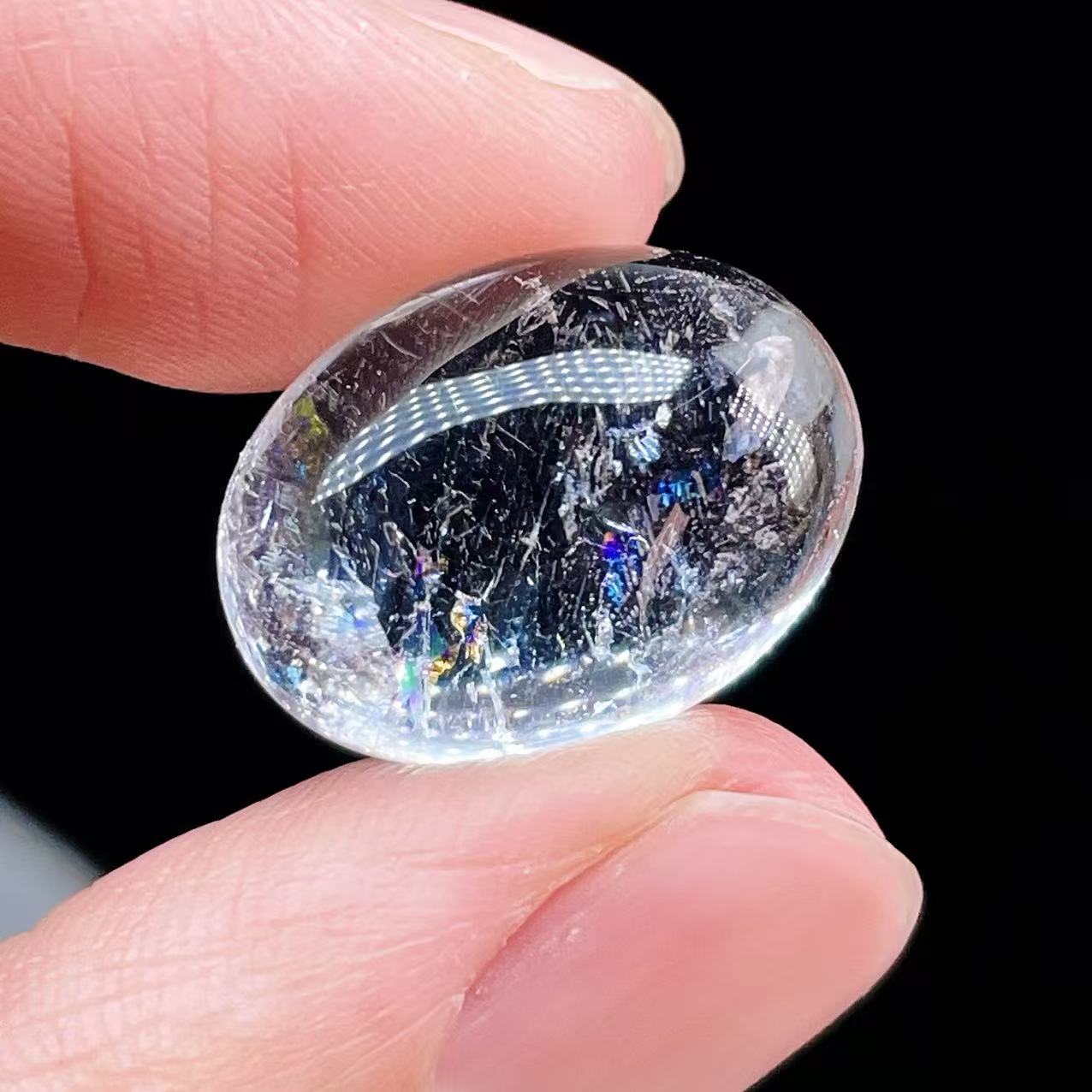 PROME 天然石【一点物】高品質・アイリスクォーツ・虹入り水晶・ブラジル産・15x20x8mm・ルース・v72778