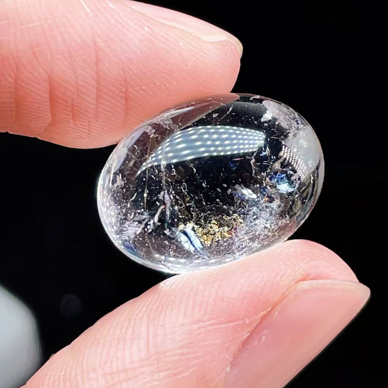 PROME 天然石【一点物】高品質・アイリスクォーツ・虹入り水晶・ブラジル産・15x20x8mm・ルース・v72788