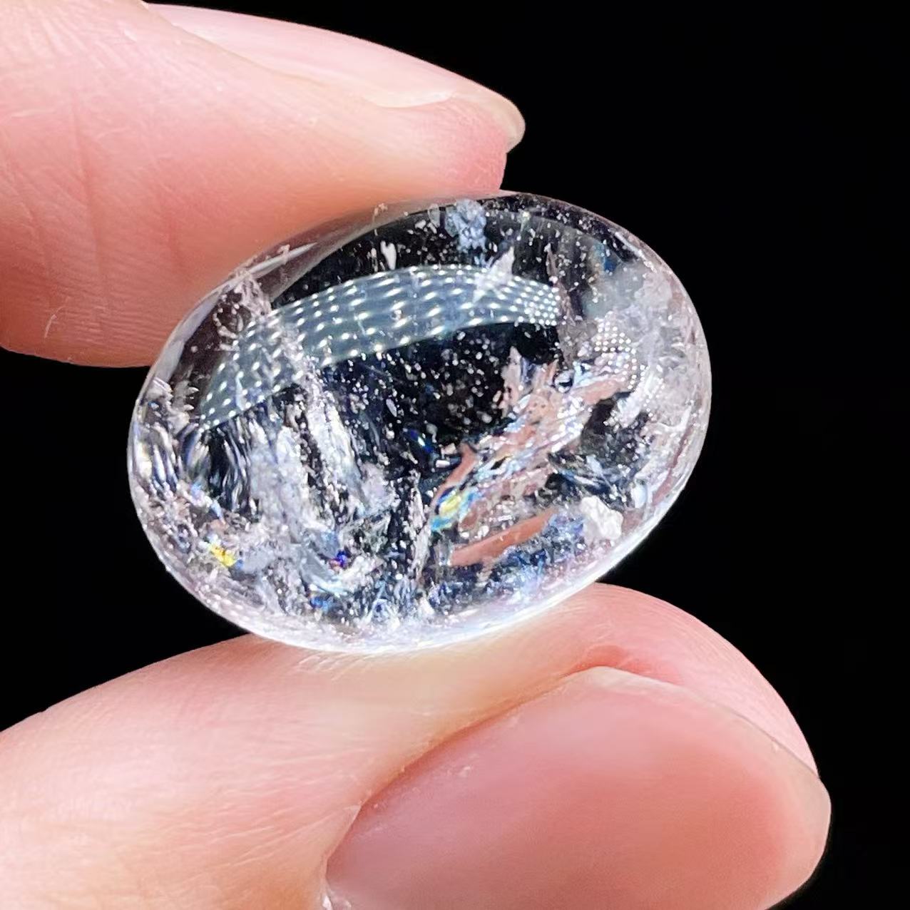PROME 天然石【一点物】高品質・アイリスクォーツ・虹入り水晶・ブラジル産・15x20x8mm・ルース・v72798
