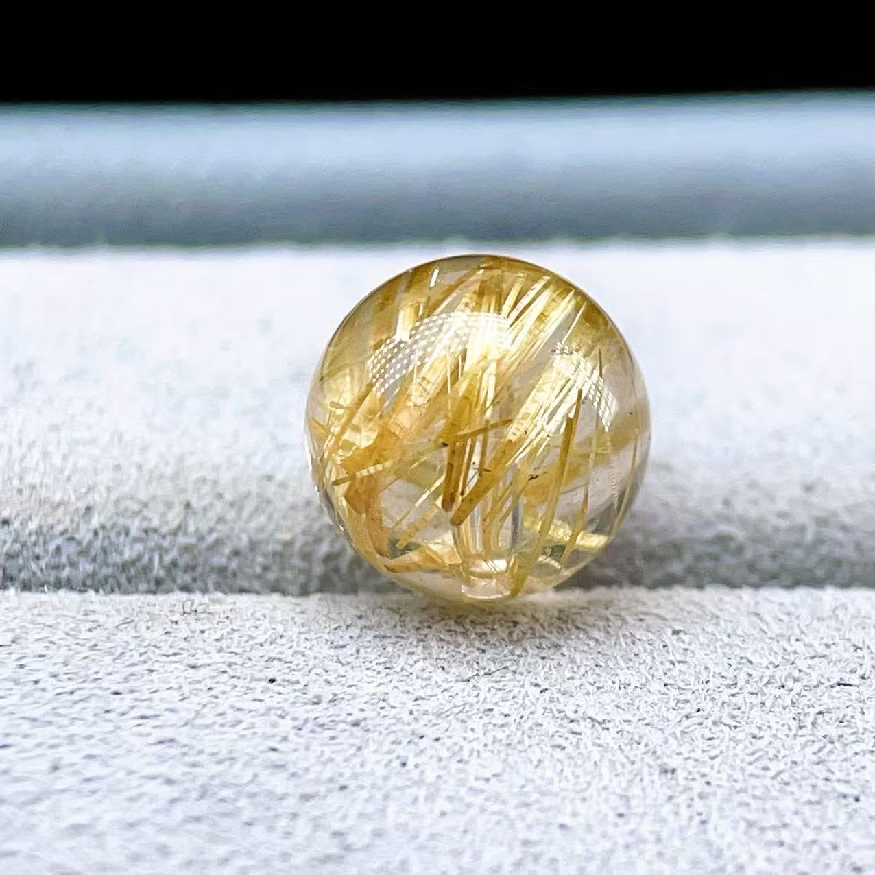PROME 天然石【一点物】厳選グレード・宝石質・高品質・タイチンルチル・ゴールデンルチルクォーツ・ブラジル産・7.5-7.8mm・貫通孔・粒売り ・v75083