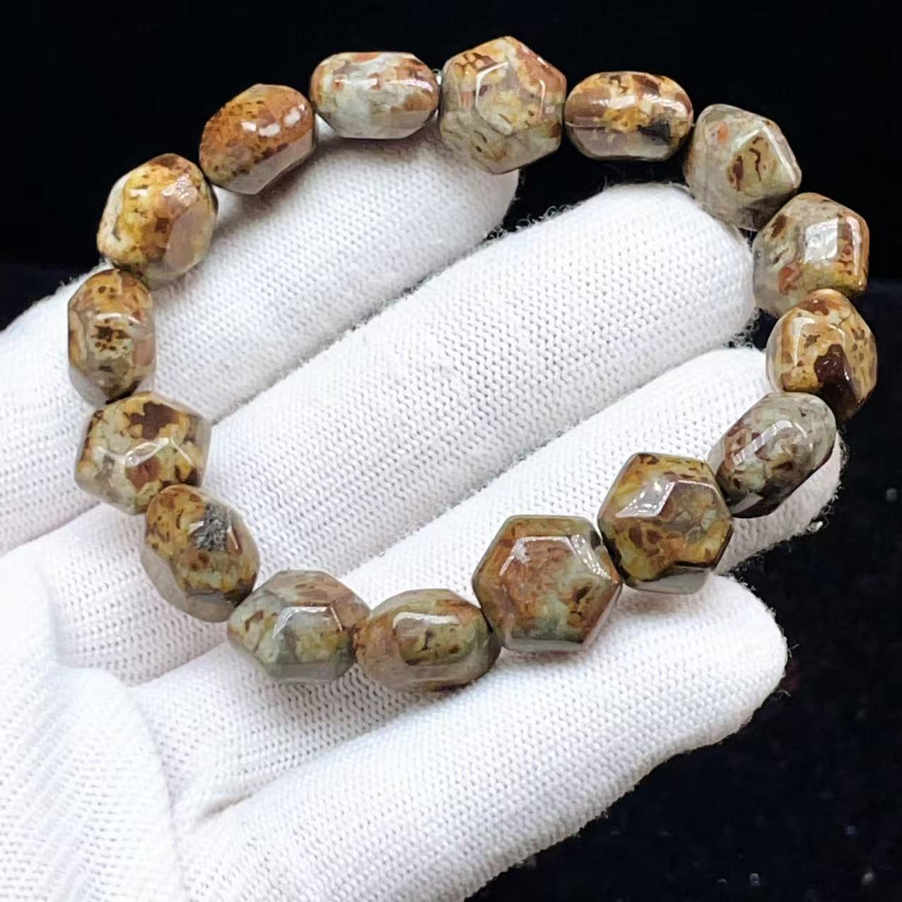 PROME 天然石【一点物】高品質・ブレッチャージャスパー・角礫碧玉・Brecciated Jasper・マダガスカル産・ブレスレット・V90104