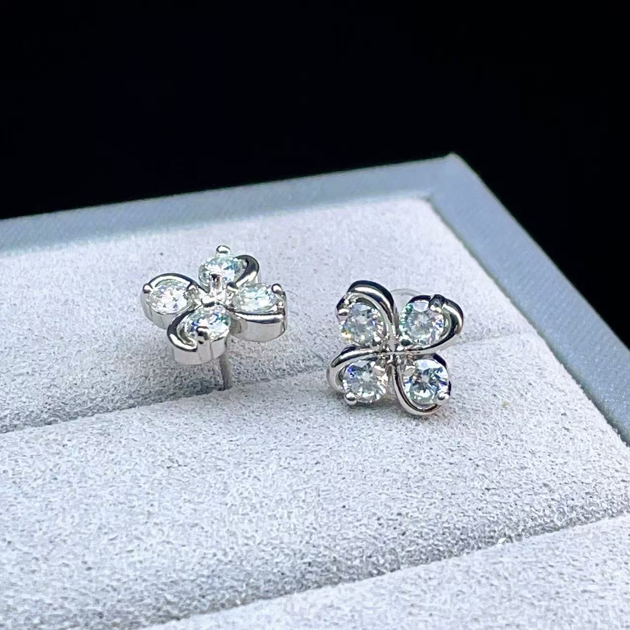 PROME・天然石・特別仕様品・高品質・モアサナイト・8x8x15mm