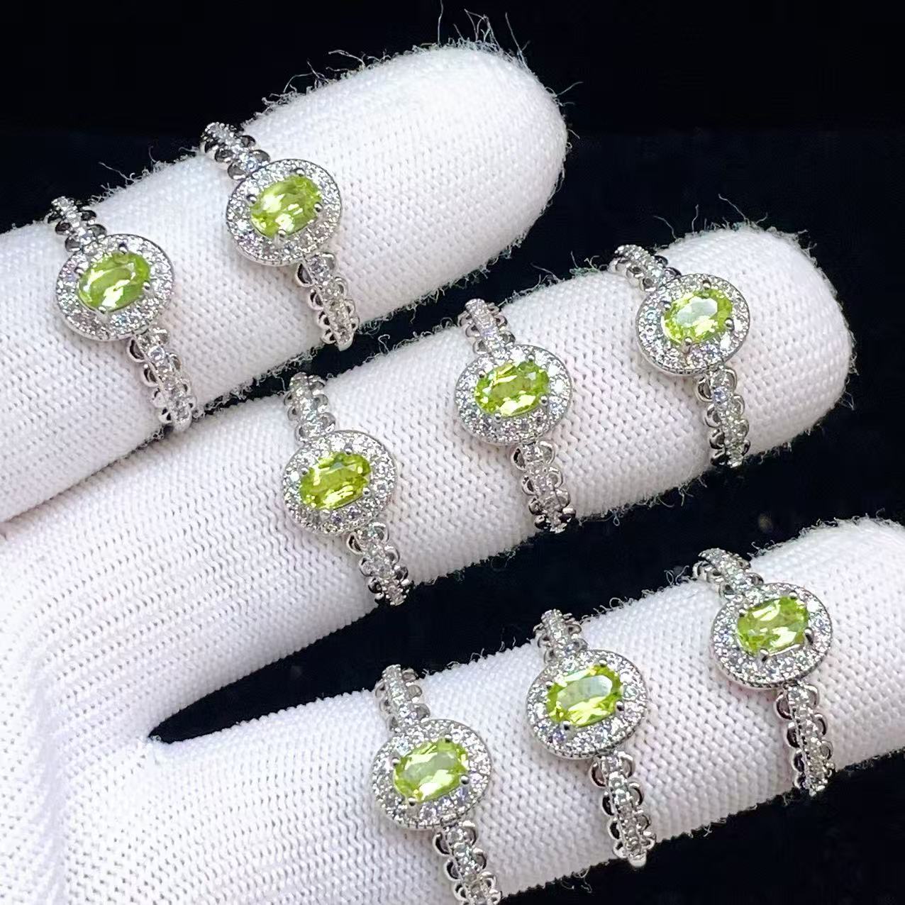 PROME 天然石 特別仕様品・限定品・再入荷不可・ペリドット・白銅指輪・フリーサイズ・p6579