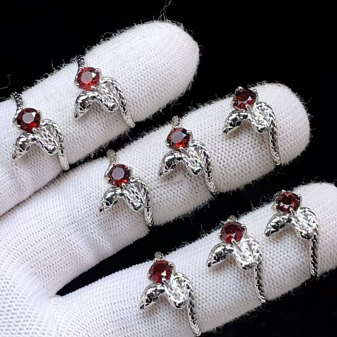 PROME 天然石 特別仕様品・限定品・再入荷不可・ガーネット・白銅指輪・フリーサイズ・P7096